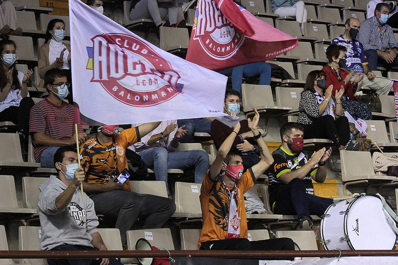 El Abanca Ademar se enfrenta al Balonmano Cuenca en un nuevo encuentro de la Liga Sacyr Asobal.