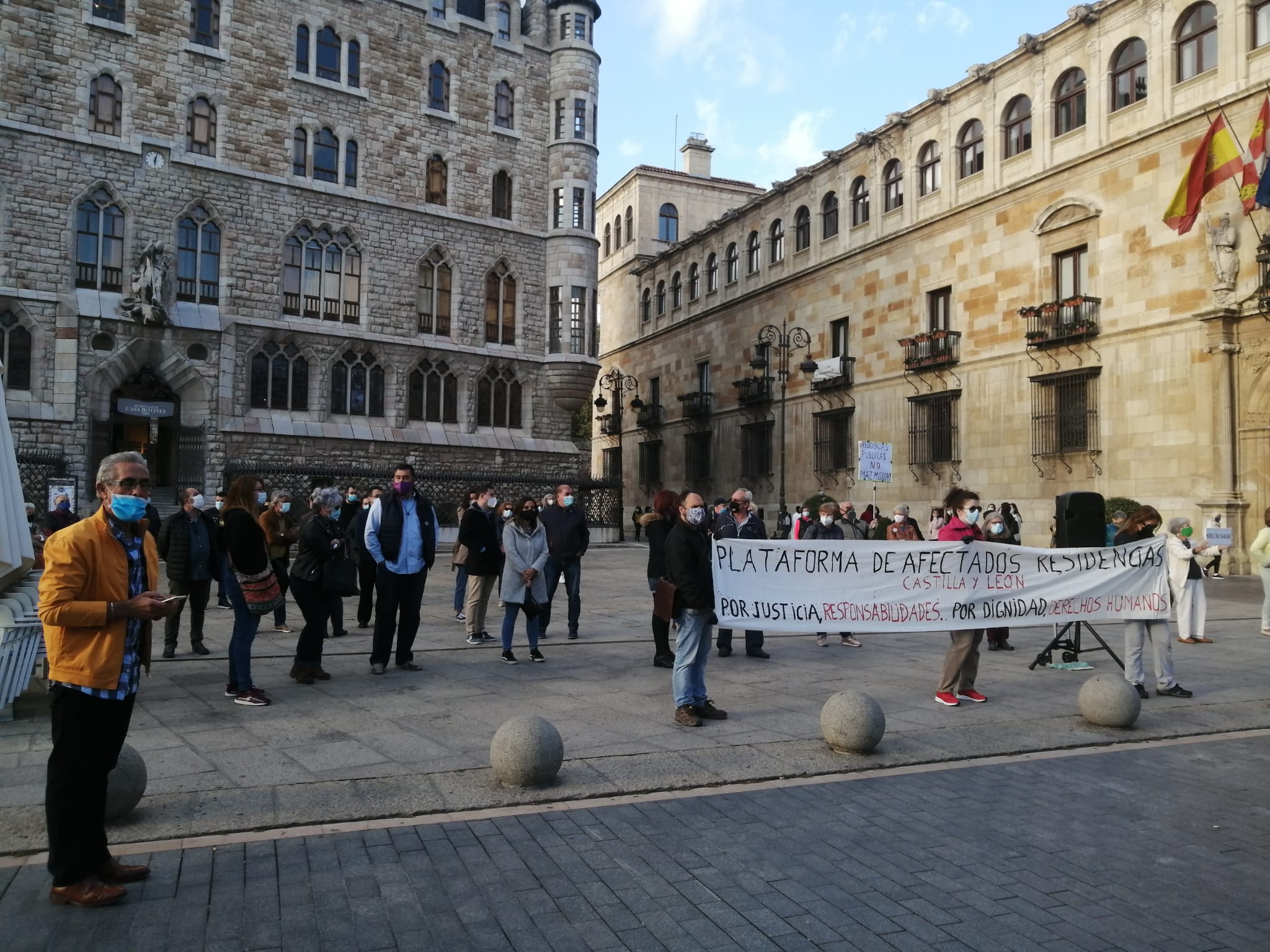 Una de las pancartas que pudieron verse en la tarde del domingo. 