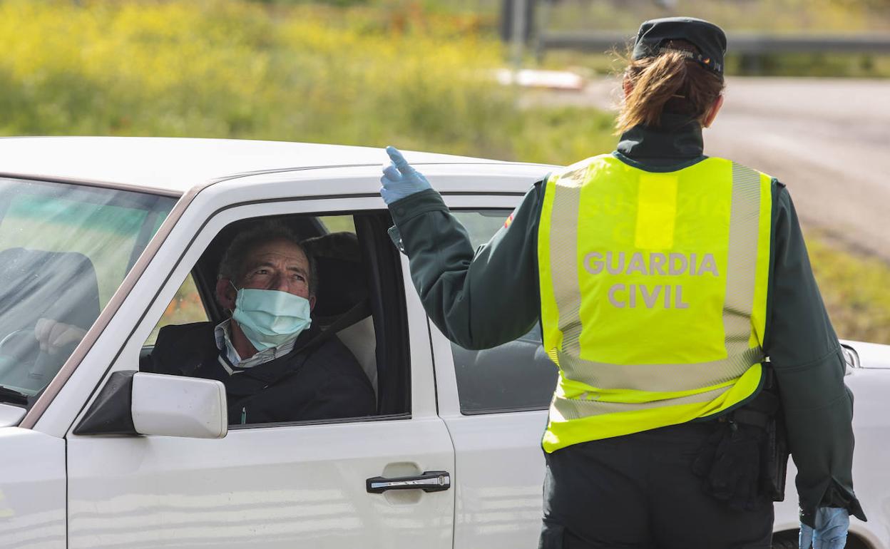 Control de la Guardia Civil.