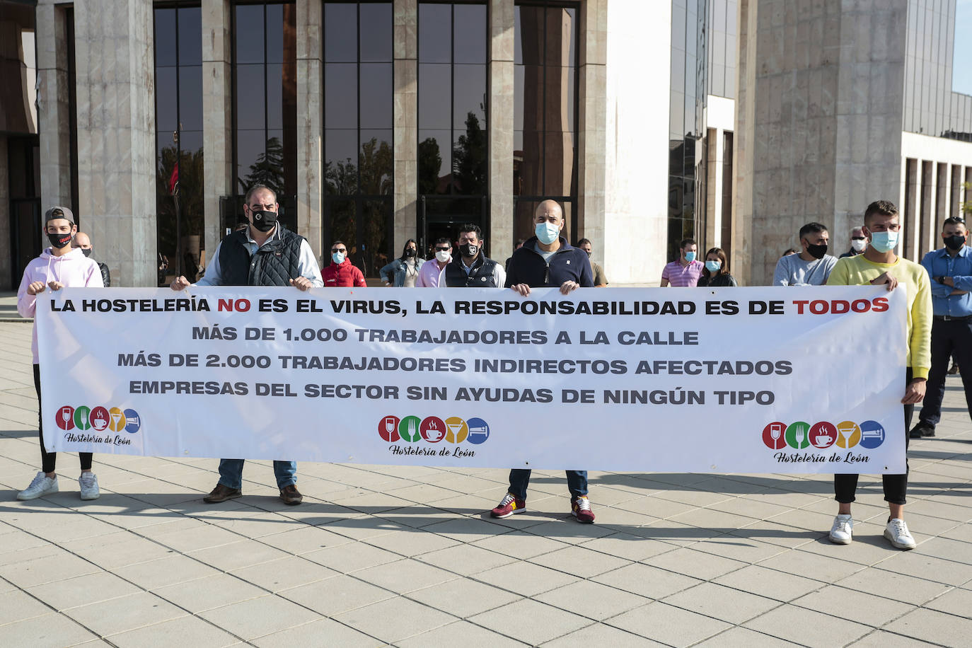 La Asociación de Hostelería de León organiza una caravana para reclamar al Gobierno que incluya en la prórroga de los ERTEs al sector