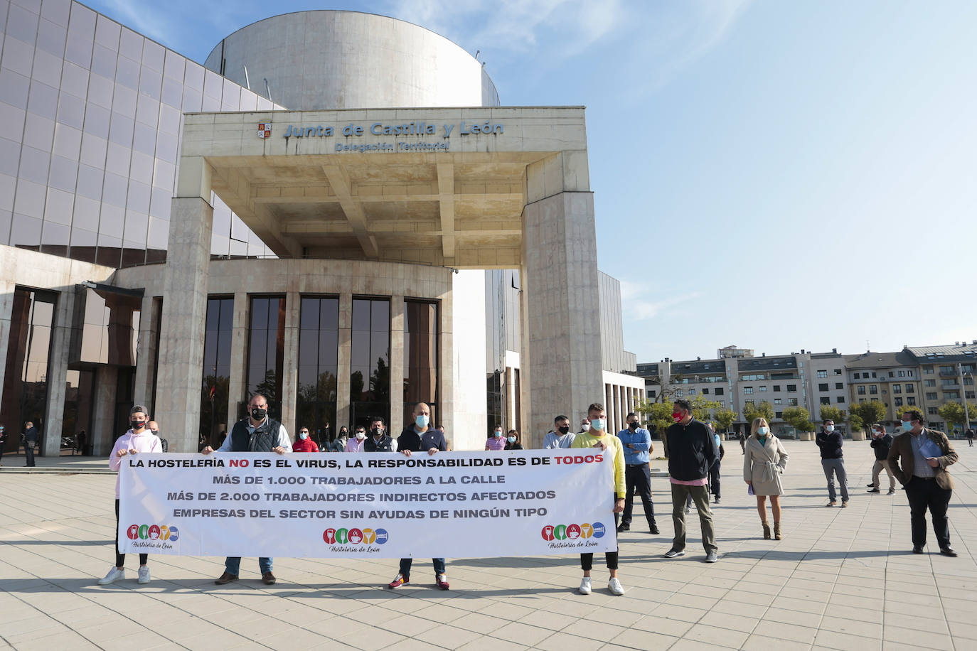 La Asociación de Hostelería de León organiza una caravana para reclamar al Gobierno que incluya en la prórroga de los ERTEs al sector