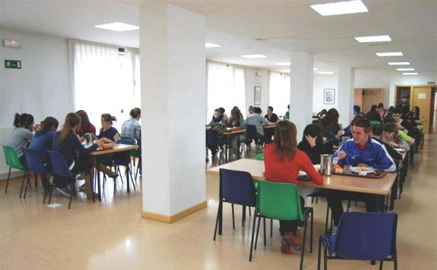 70 alumnos de la Universidad de León confinados tras dos positivos en la Residencia Doña Sancha