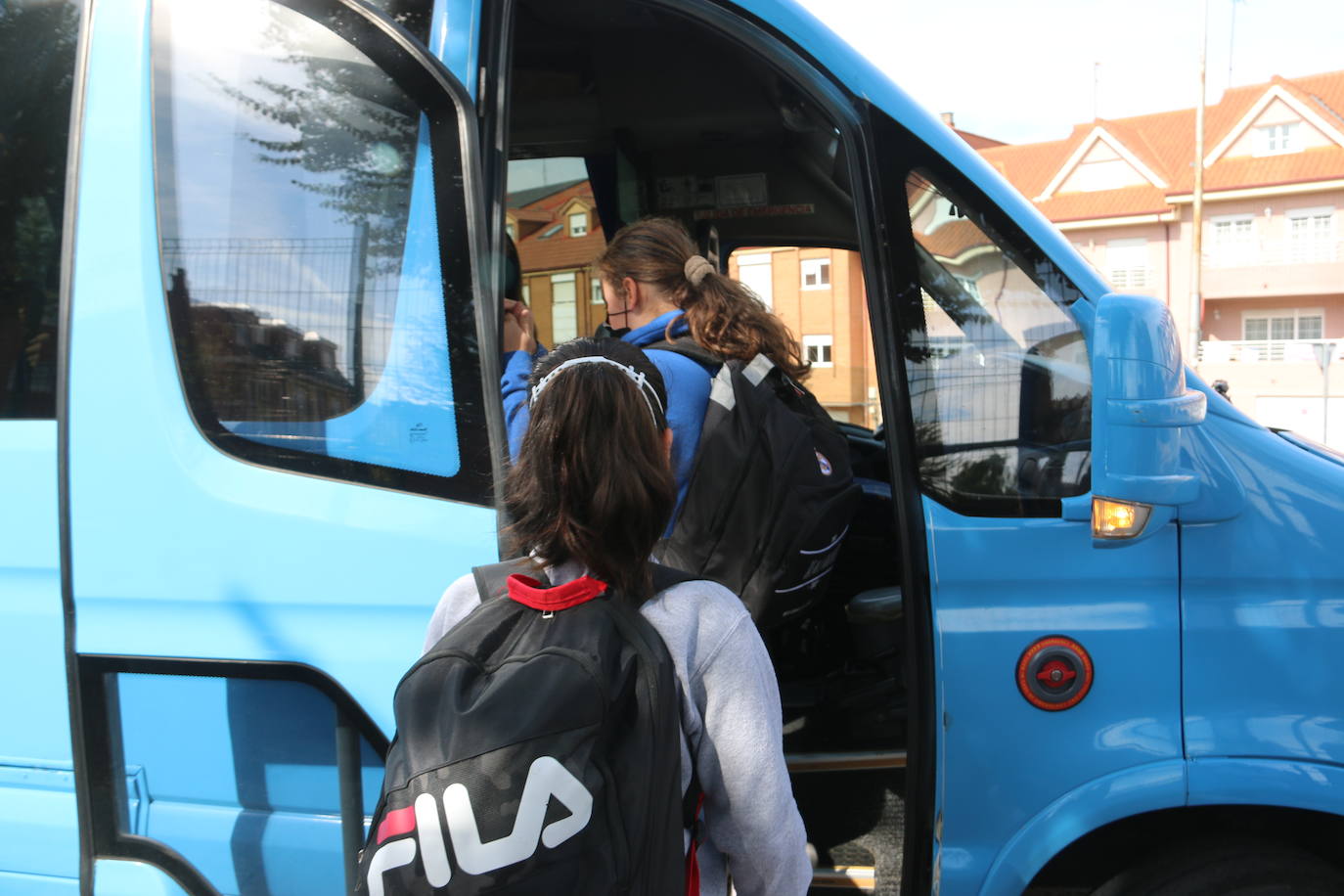 La Consejería de Educación sigue adelante con un protocolo que, de momento, no ha arrojado contagios en estas rutas.