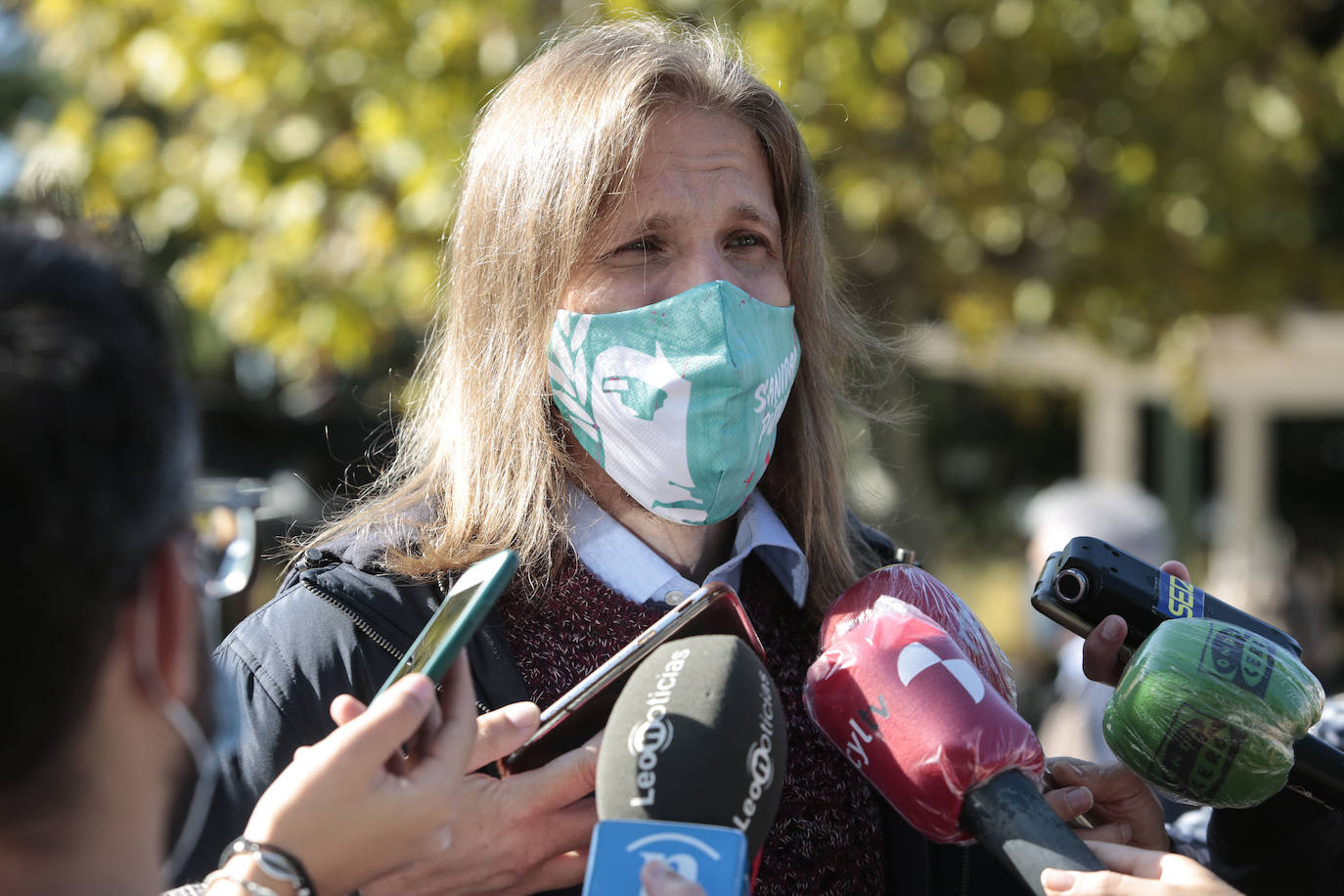 Pablo Fernández celebra una rueda de prensa en esta zona de la capital leonesa.