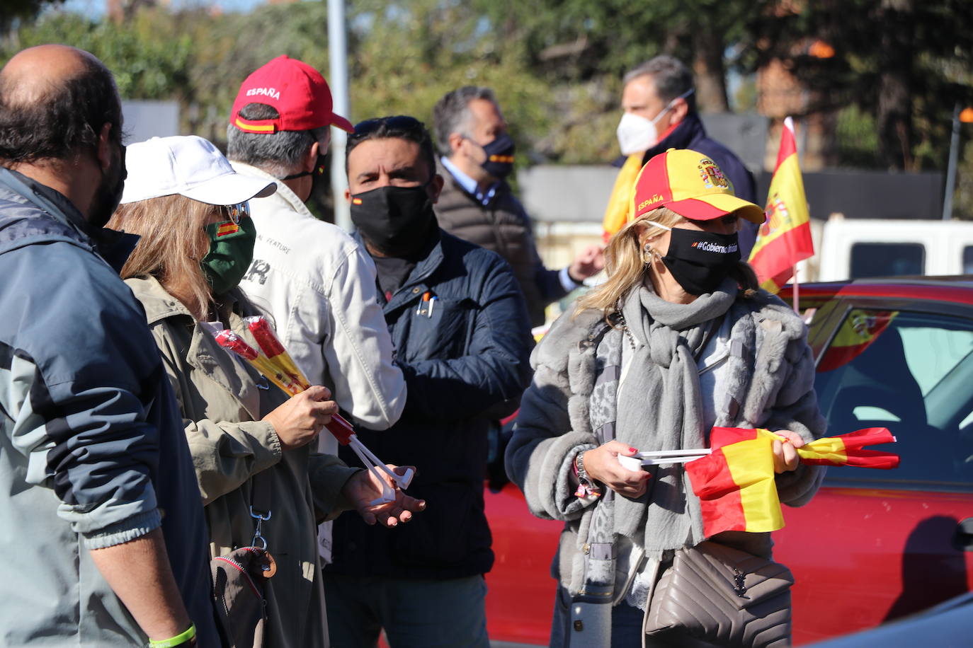Decenas de personas se manifiestan en León para denunciar las políticas del Estado central.