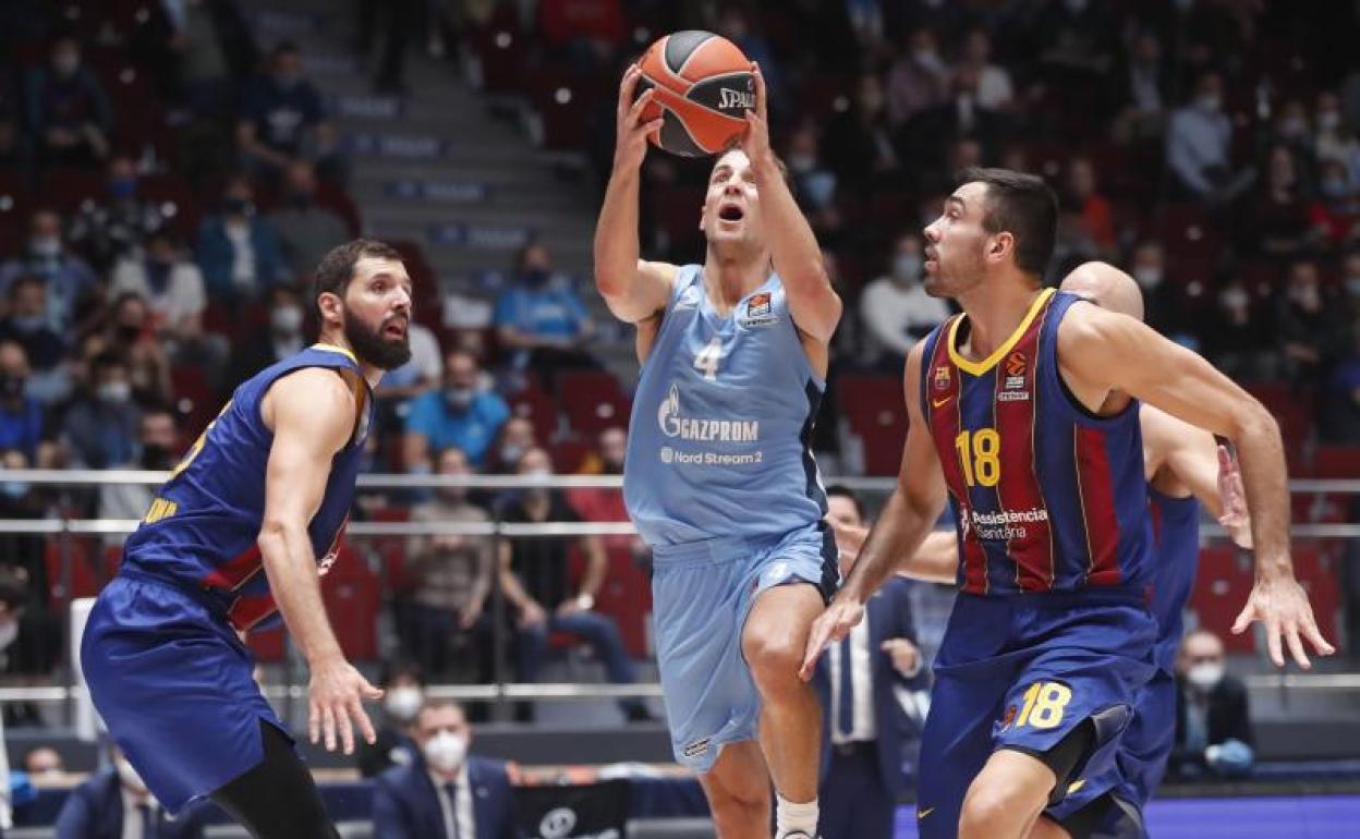 Imagen de un partido del Zenit contra el Barça en San Petersburgo. 