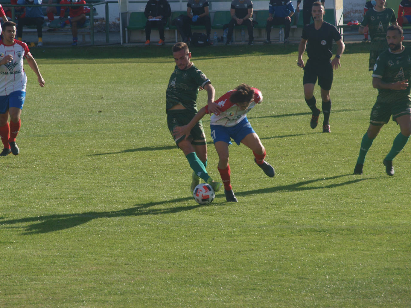 Fotos: El Atlético Astorga comienza ganando