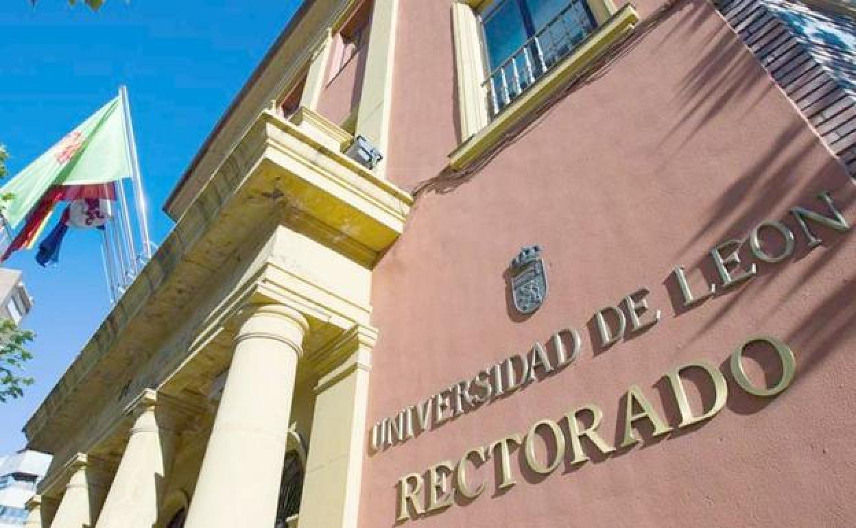 ULE participó en la reunión de rectores a nivel nacional. 