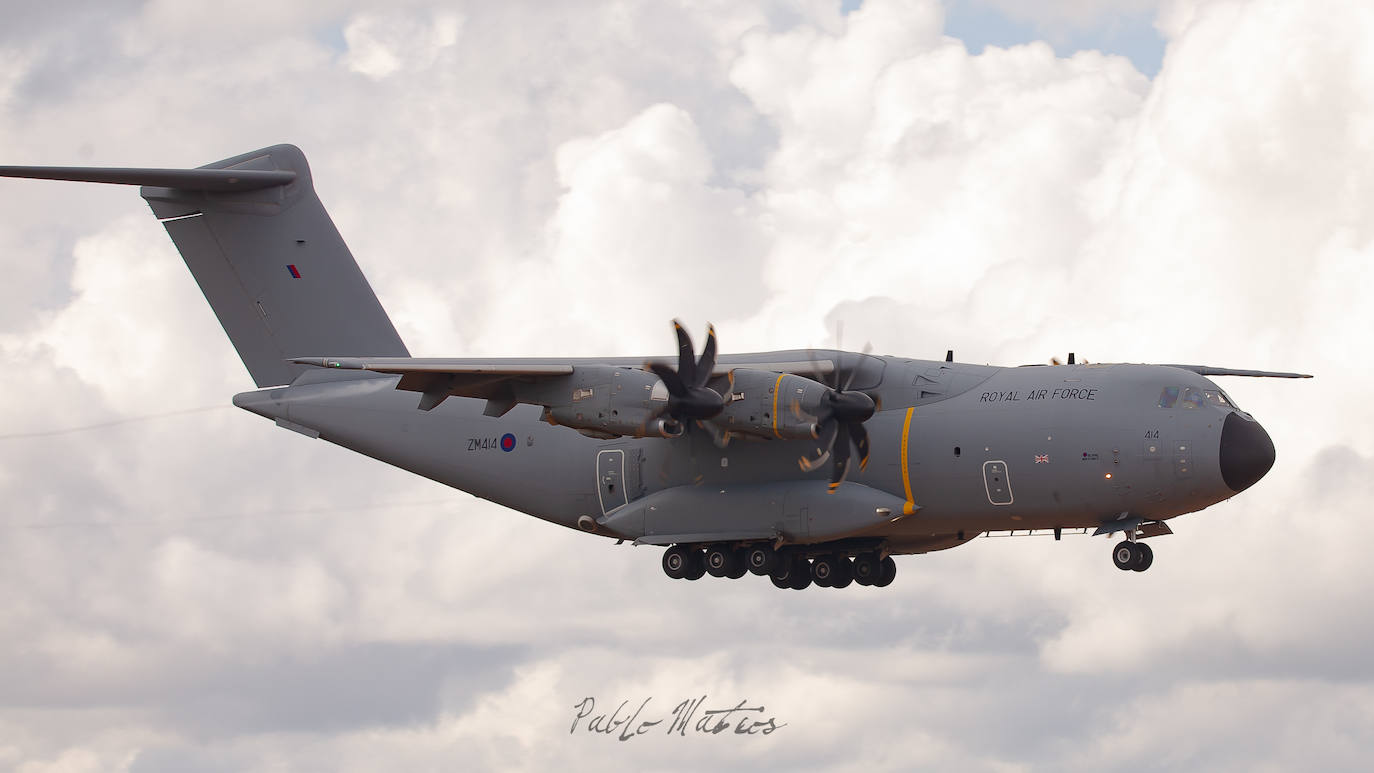 Uno de los dos aviones. 