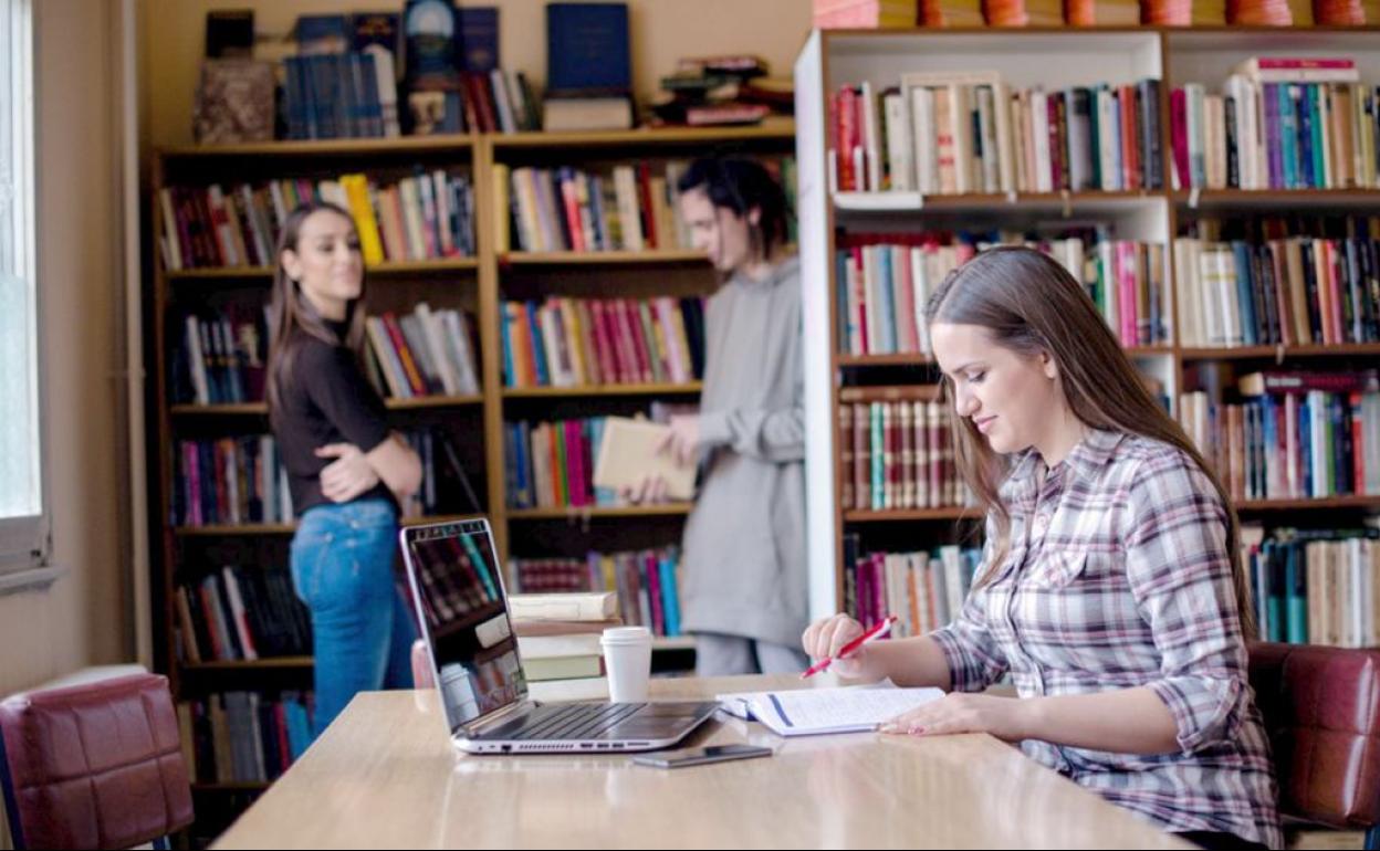 Las becas educativas tendrán un notable incremento en los nuevos presupuestos.