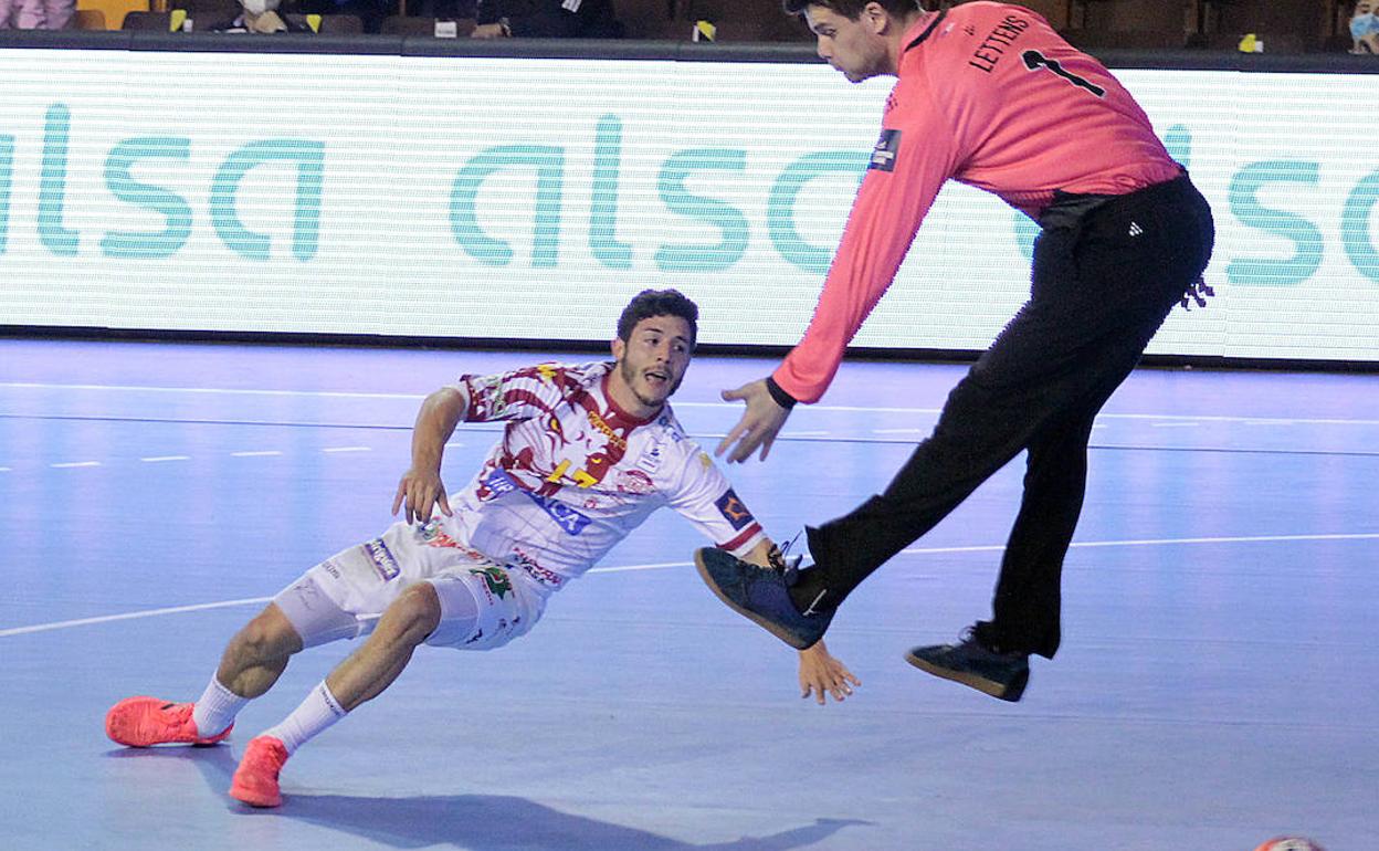 Jaime Fernández, en un partido con el Abanca Ademar.