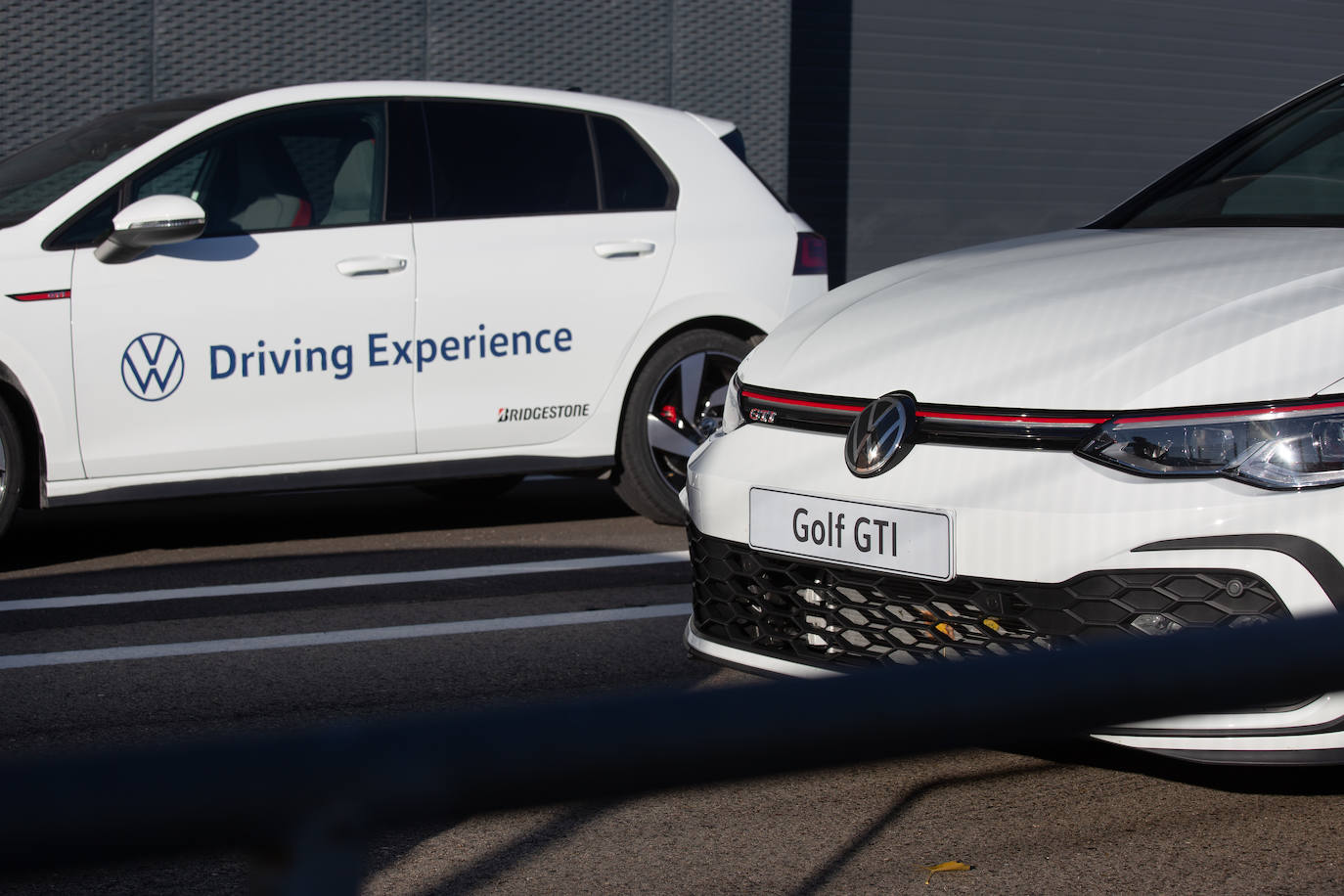 Prueba del Golf de serie más deportivo en el Jarama