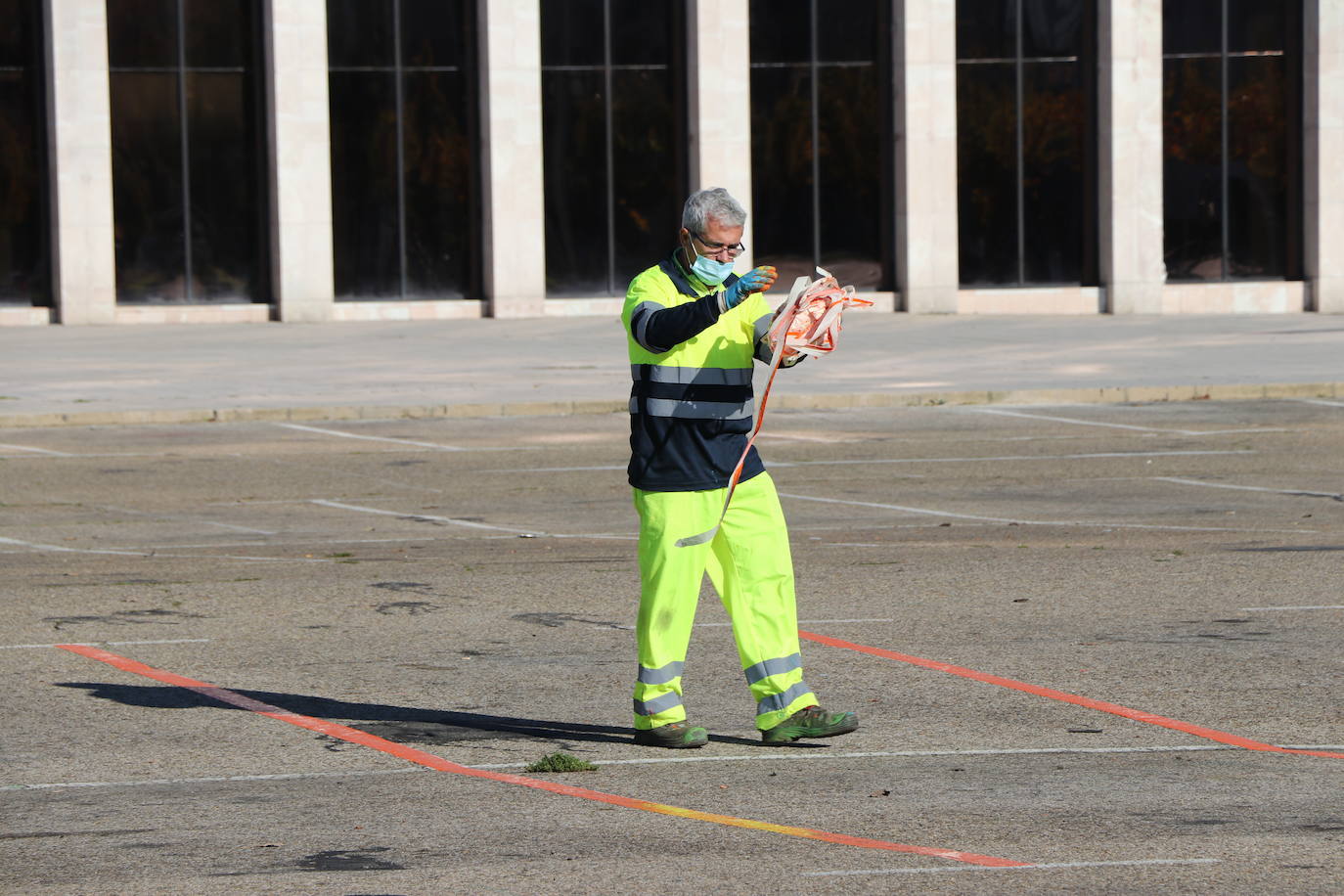 Nueva zona ORA en la explanada de la Junta. 