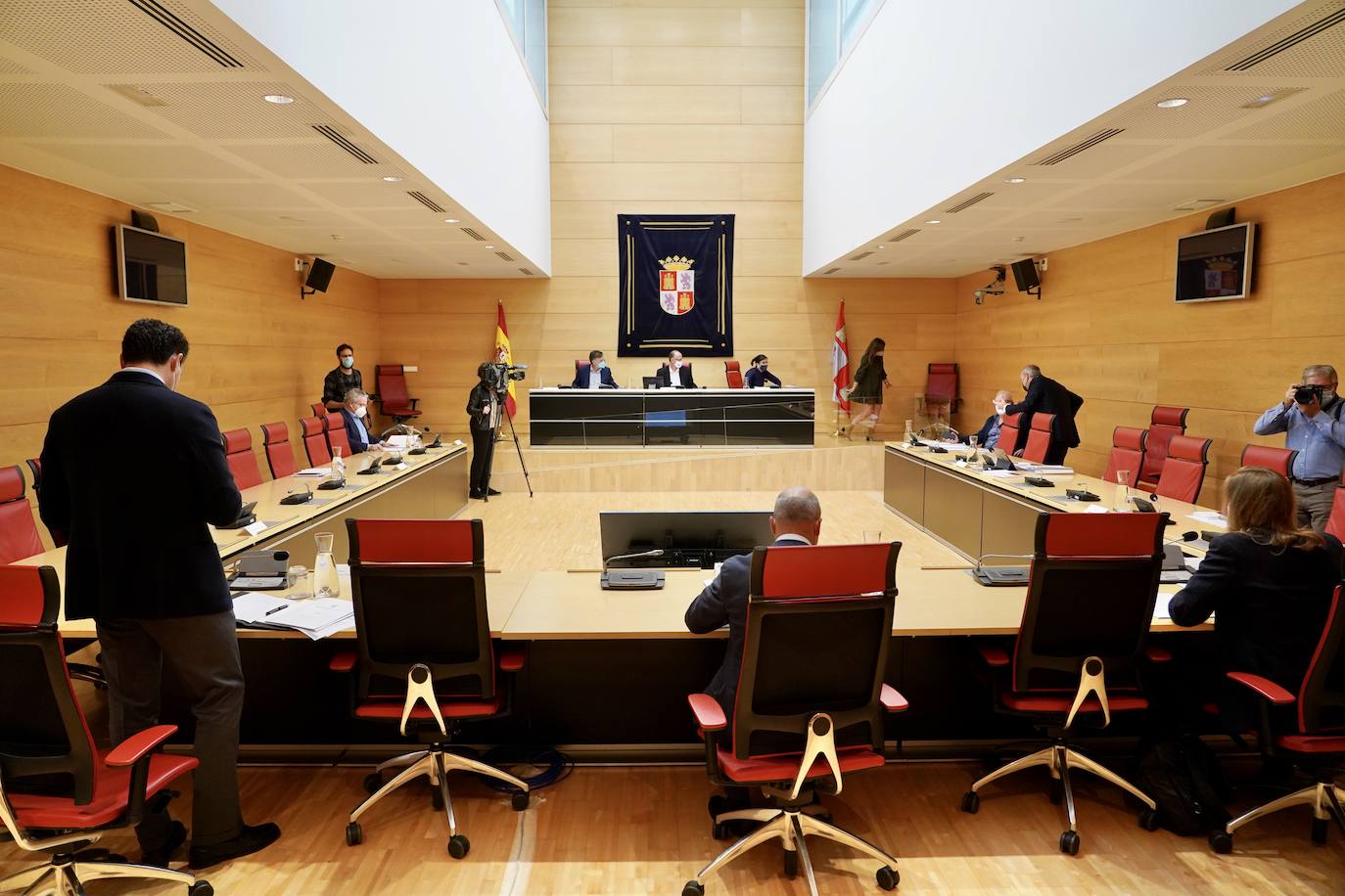 Fotos: Reunión de la Mesa de las Cortes y de la Junta de Portavoces