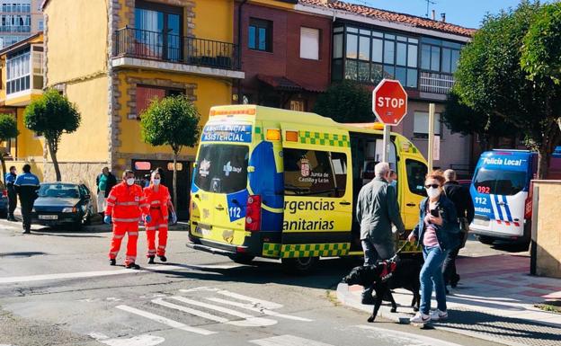 Un varón de 23 años herido tras una colisión lateral de dos turismos en León