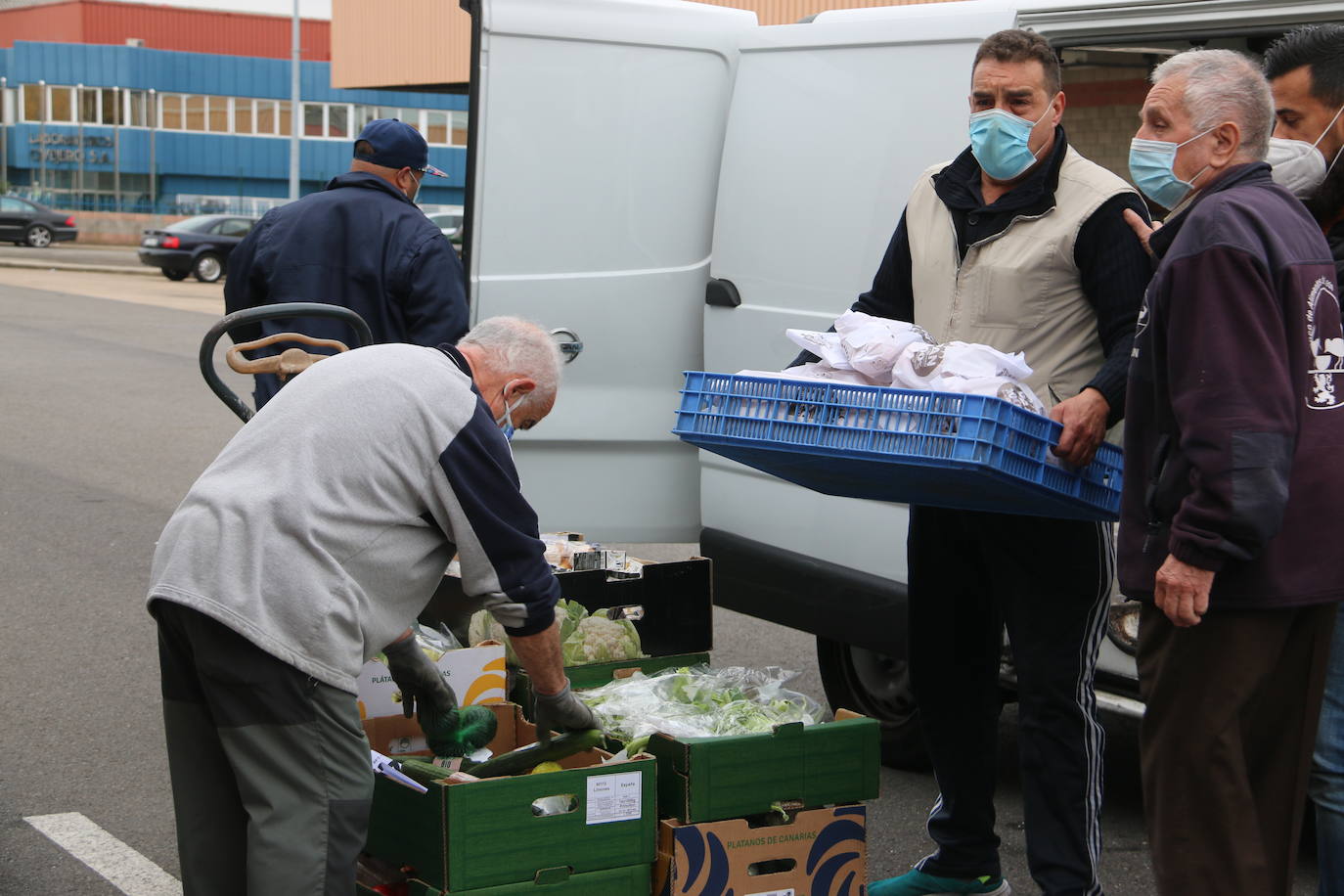 El almacén del Banco de Alimentos ha notado la subida de usuarios. 