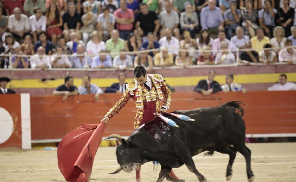 La Fundación aglutina al mundo de los toreros, ganaderos, empresarios y los aficionados. 