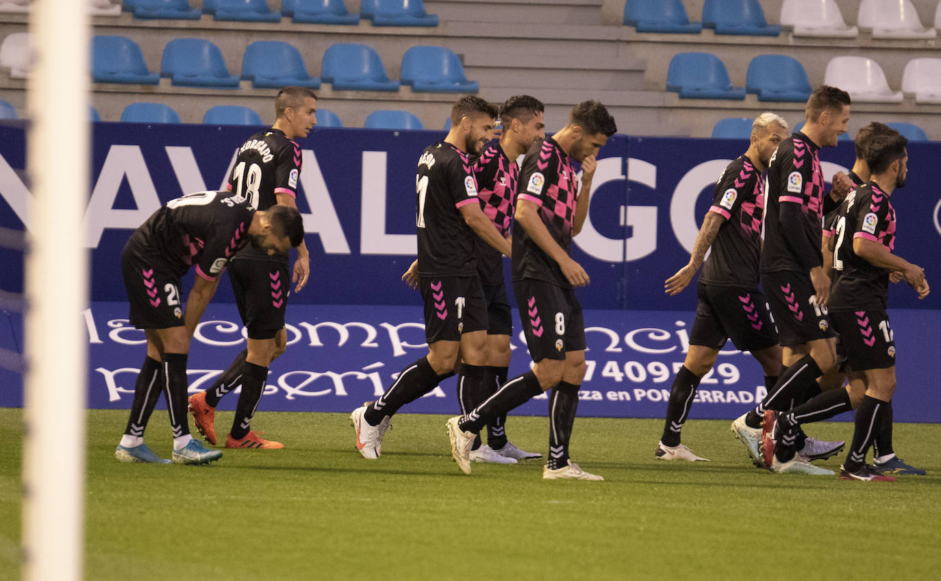 Fotos: Las imágenes del Deportiva-Sabadell