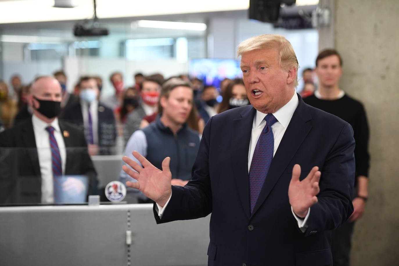 EE UU vive hoy su jornada electoral más turbia en medio de llamadas a la violencia.