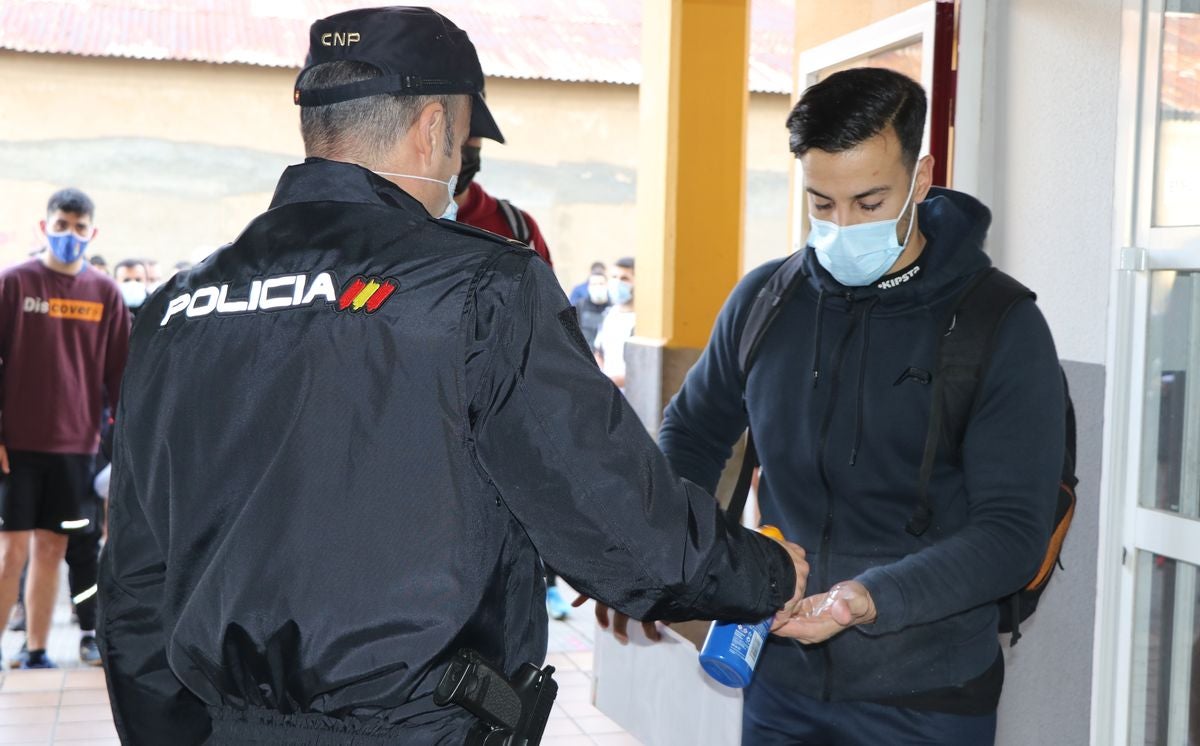 Fotos: Pruebas físicas de la oposición de la Policía Nacional en León