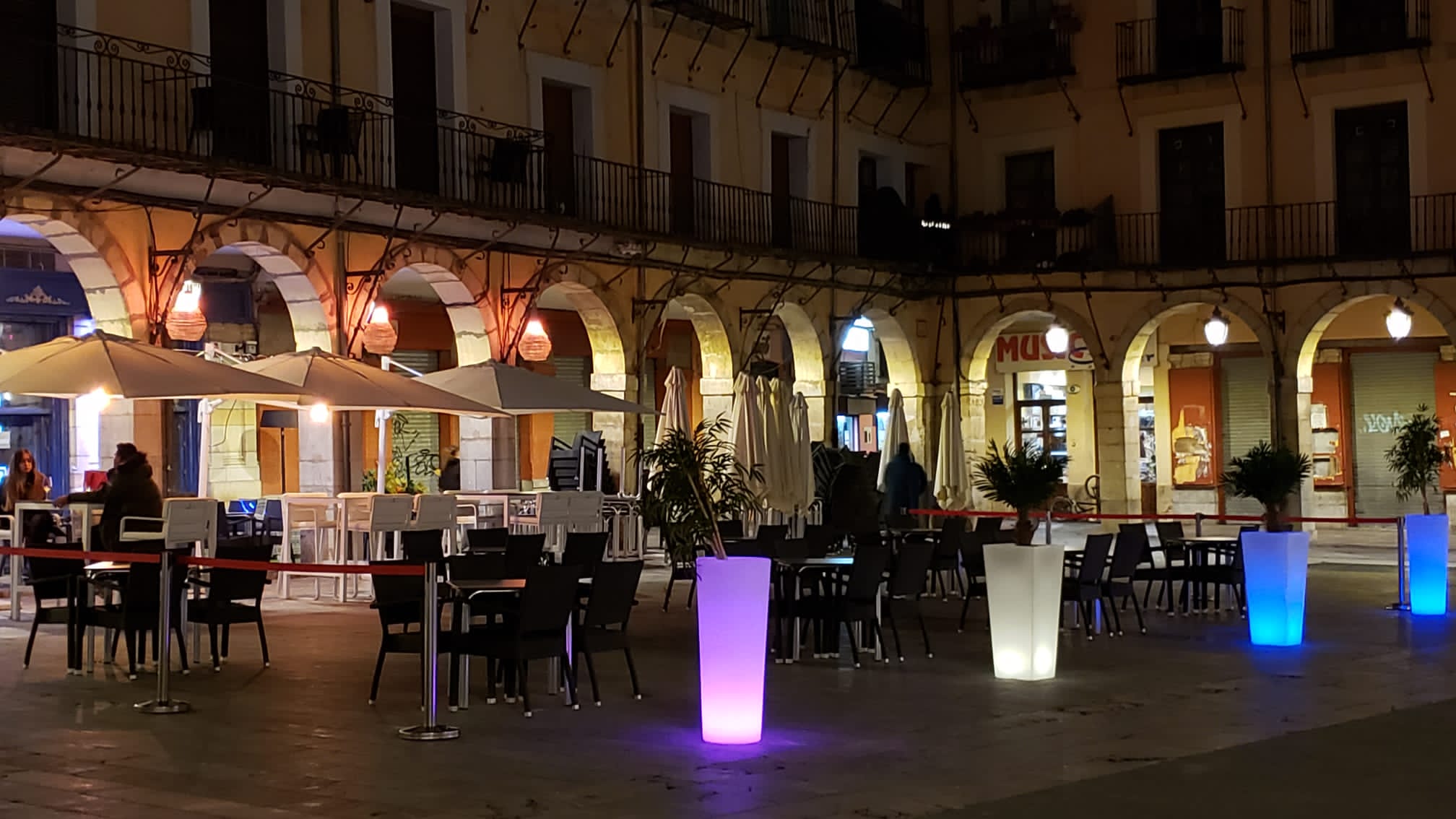 Últimas horas antes del cierre de la hostelería.