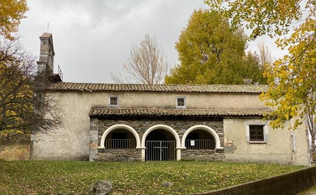 Imagen principal - Una vez finalizada las ruta podemos disfrutar de una buena comida en alguno de los restaurantes de la zona.