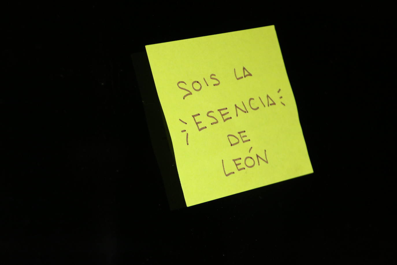 Fotos: Mensajes positivos para la hostelería de León