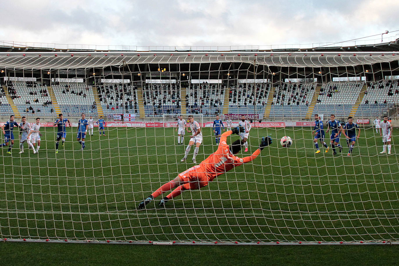 Un momento del partido. 