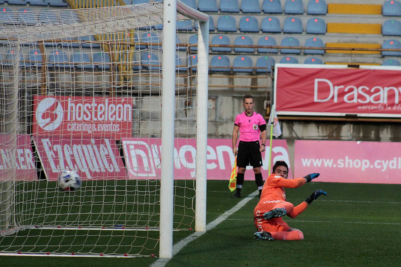 Un momento del partido. 