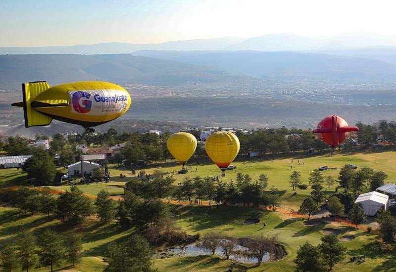 Este fin de semana se celebró en la ciudad mexicana de León el Festival Internacional del Globo, que llenó de colores el cielo de este distrito. Por primera vez en 18 años se realizó sin acceso al público debido a la pandemia de covid-19.