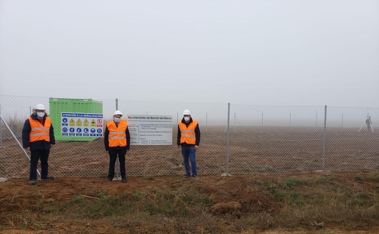 Los promotores, en el inicio de las obras. 