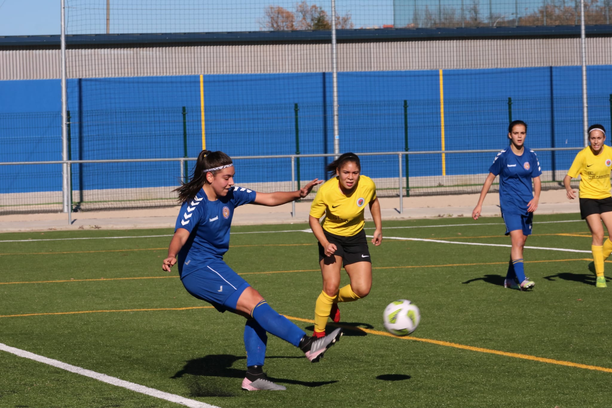 Fotos: Las mejores imágenes del Olímpico de León - Getafe Femenino