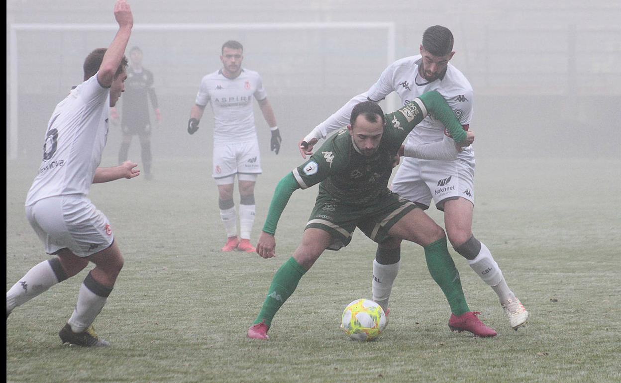 Una imagen del derbi entre Júpiter y Atlético Astorga del pasado curso.