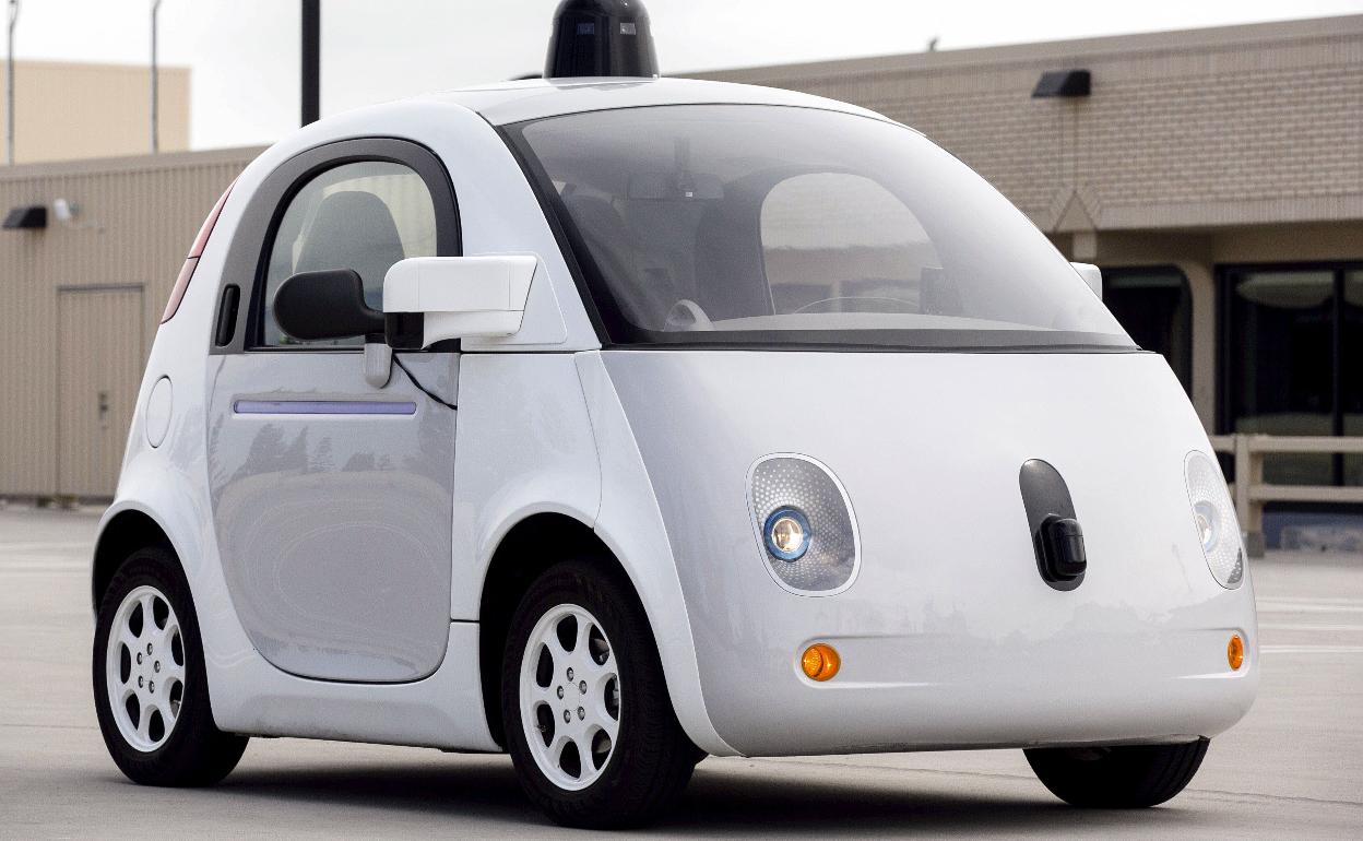 Vista de uno de los prototipos de coche autónomo de Google.