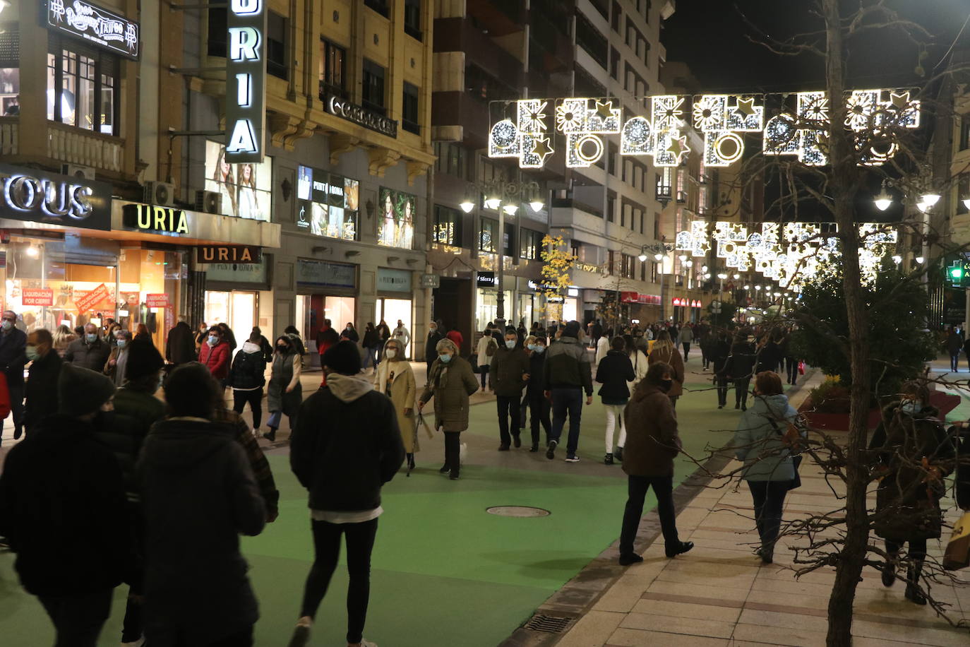 Fotos: León ilumina la Navidad