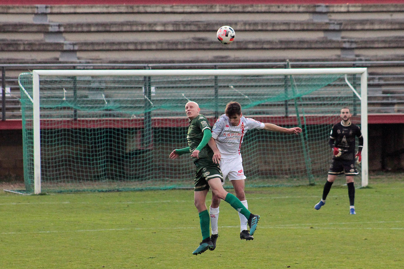 Fotos: Las imágenes del Júpiter-Atlético Astorga