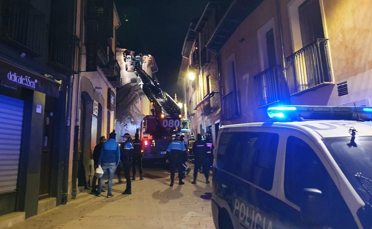 Derrumbe de un edificio en la calle Juan de Arfe de León.