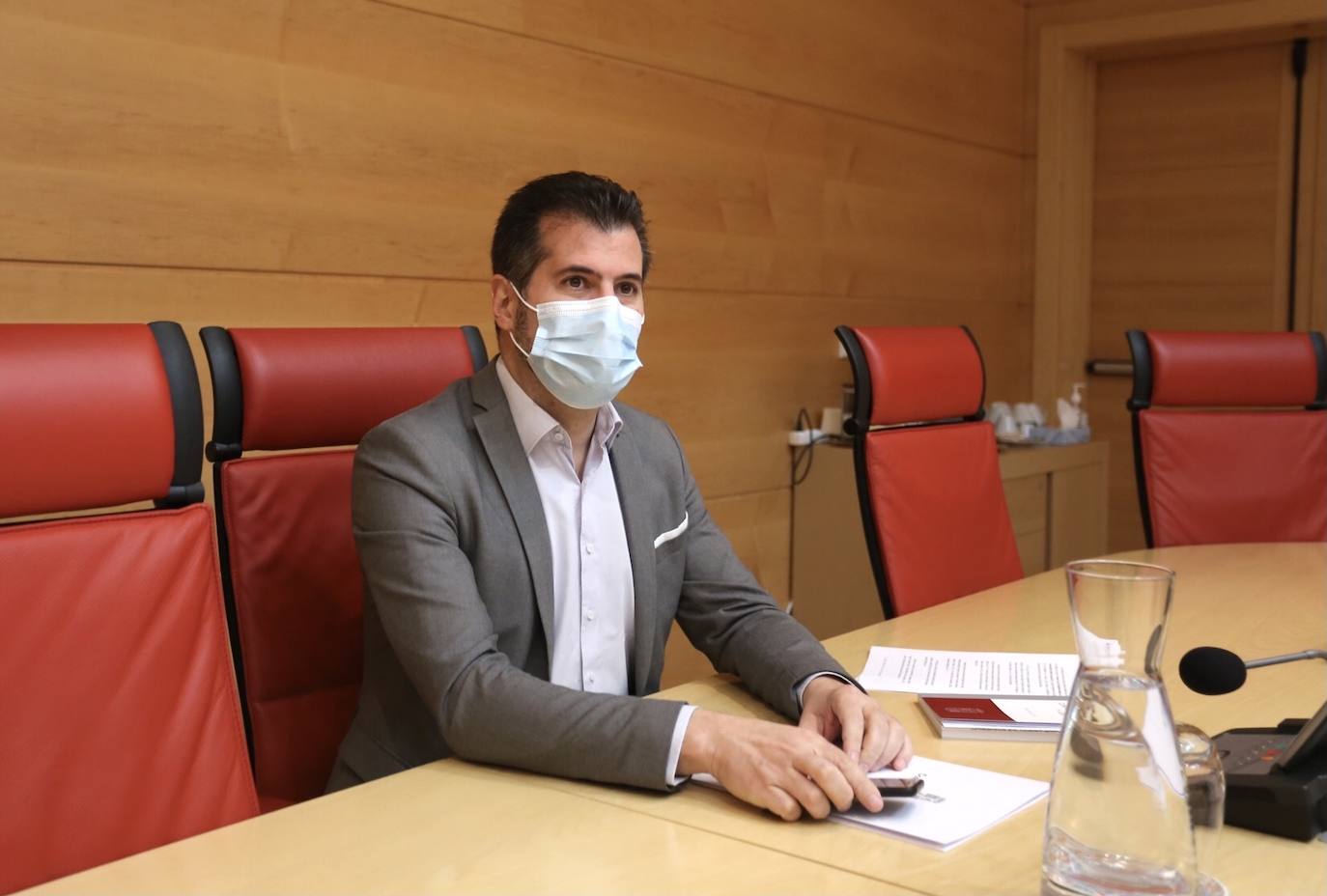 Fotos: Junta de portavoces de las Cortes