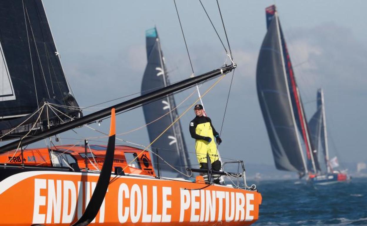 El regatista francés Kevin Escoffier, durante el transcurso de la Vendée Globe. 