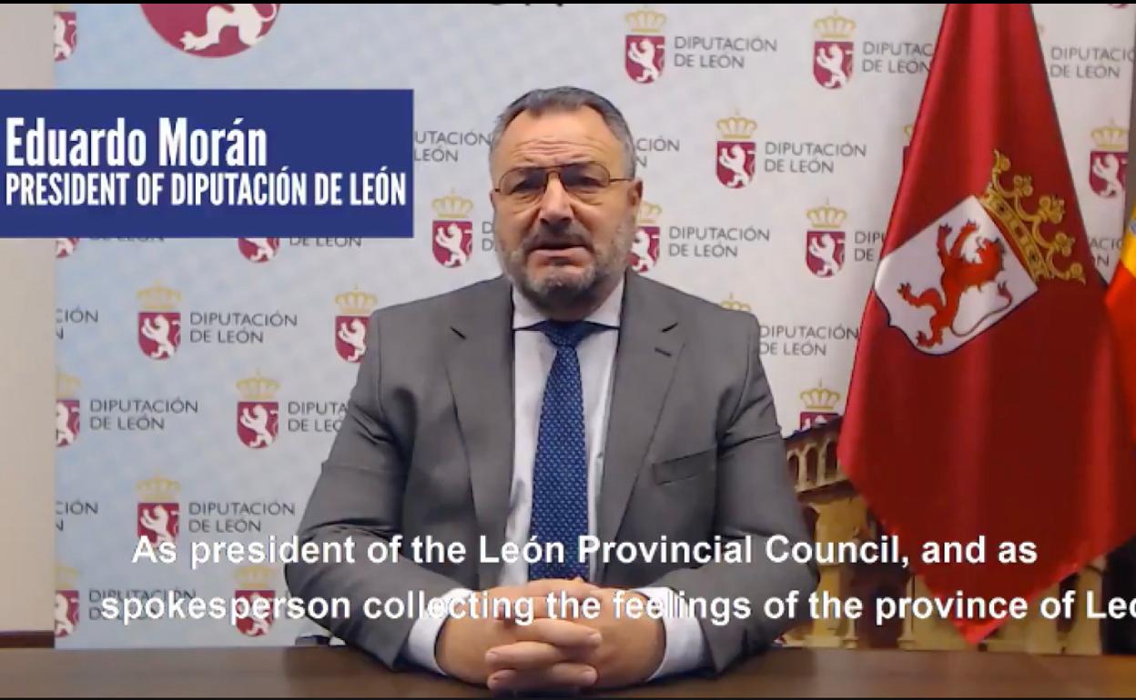 Eduardo Morán, presidente de la Diputación de León, apoyando el proyecto para León.