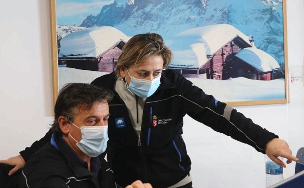 Galería. La directora de esta Estación Invernal de san Isidro, Olga Álvarez es la encaragada de crear un protocolo anticovid..