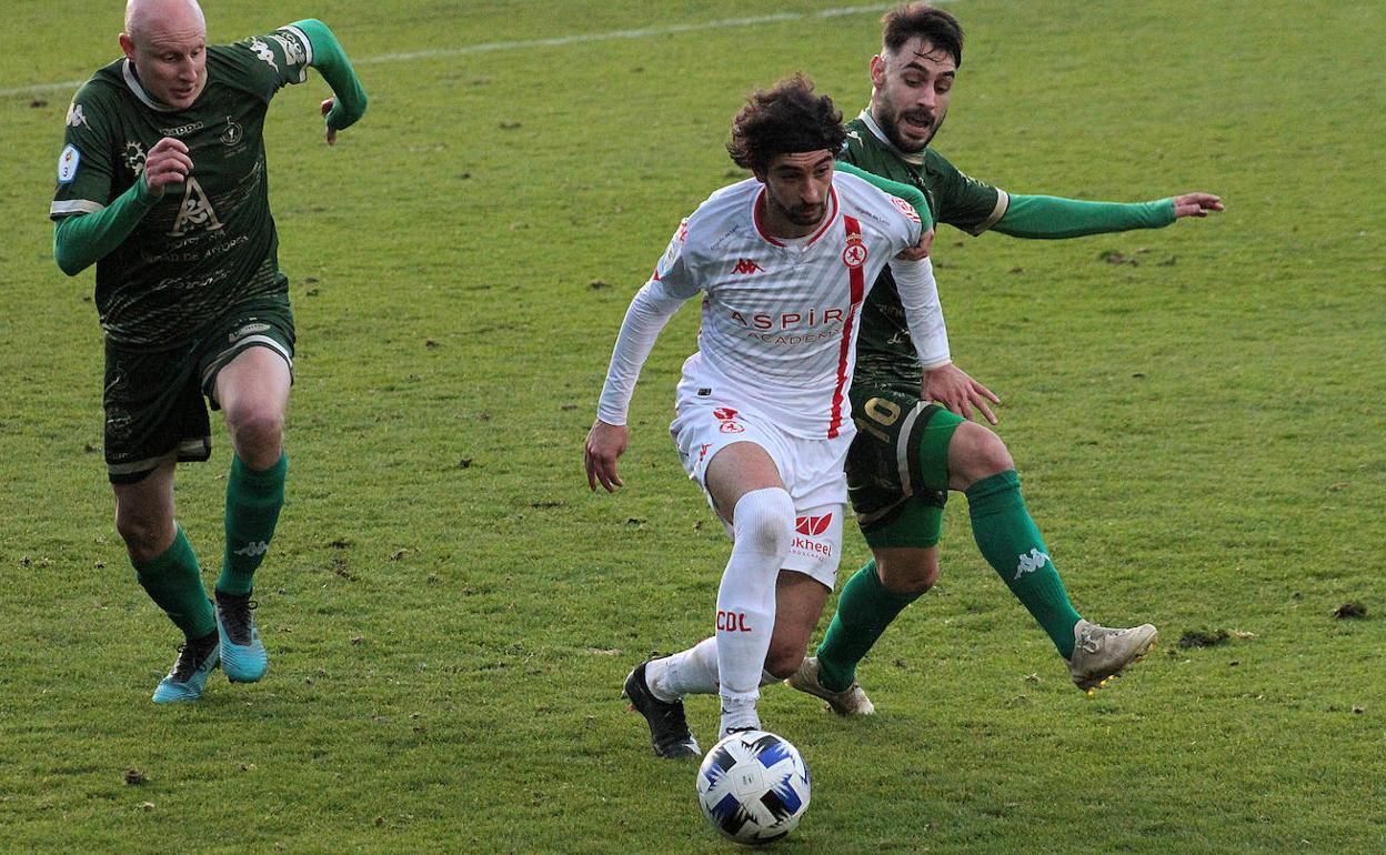 Imagen del derbi entre Júpiter y Atlético Astorga.