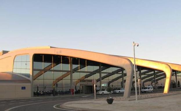 El Aeropuerto de León sigue sumando cifras negativas. 