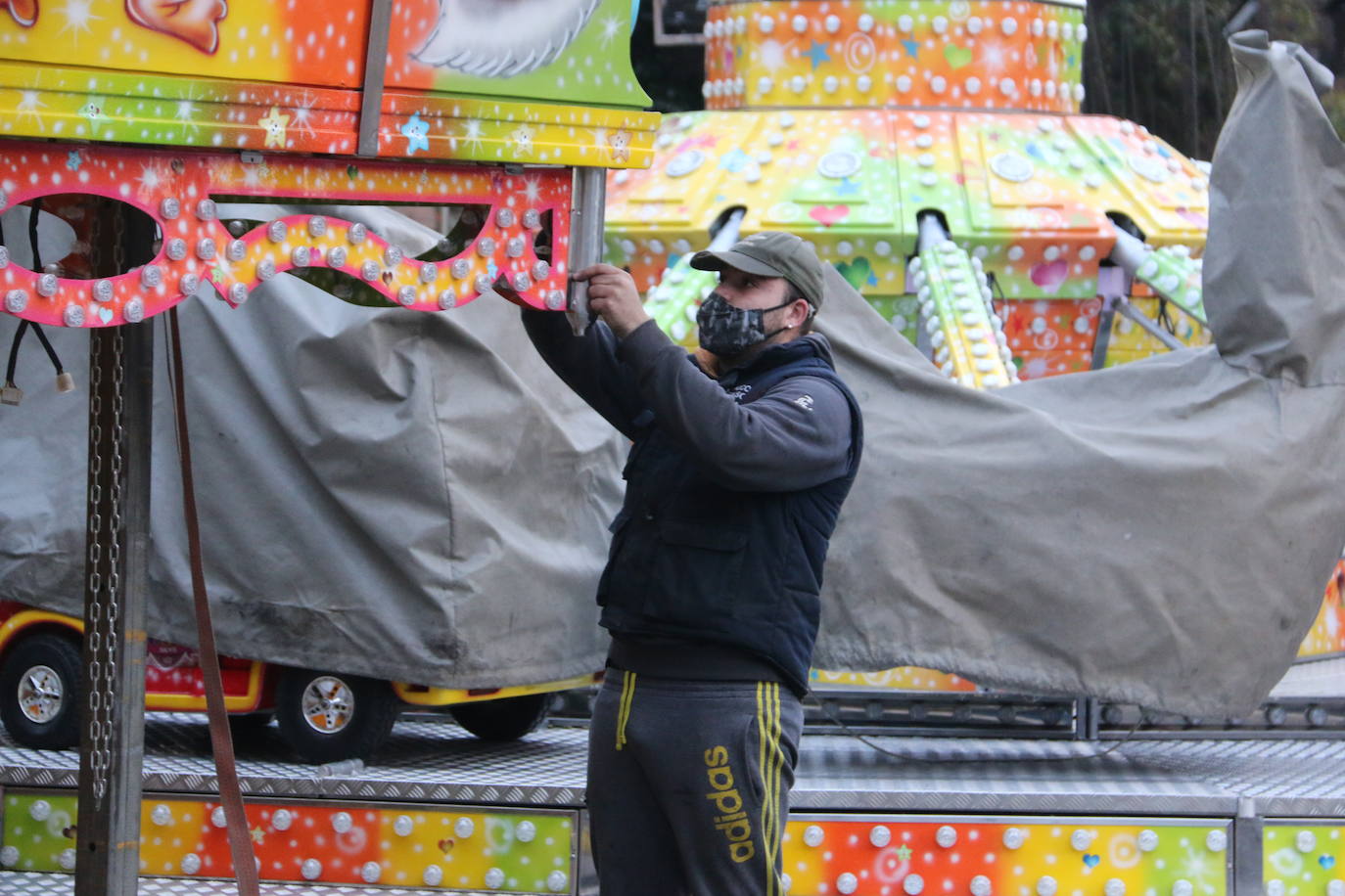 Los feriantes han podido volver tras un año sin trabajar. 