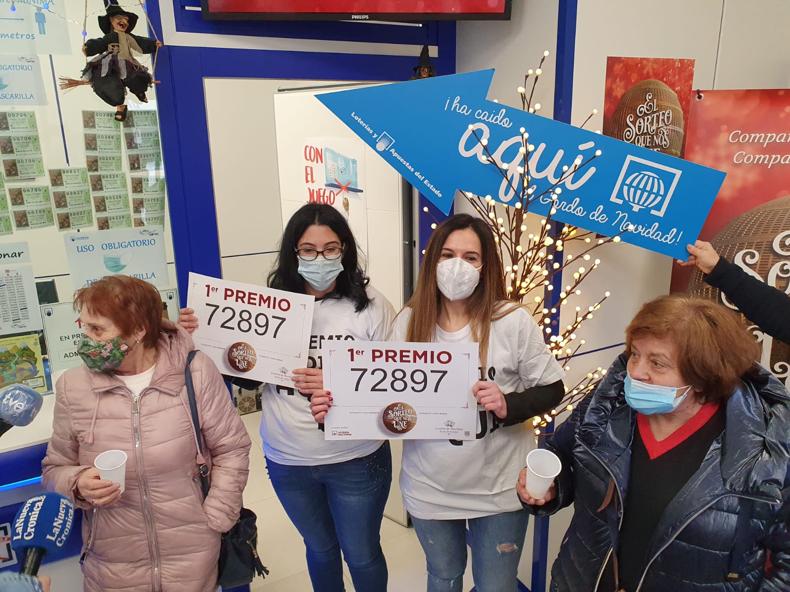 La localidad leonesa de Boñar vio hoy cómo la suerte le sonreía por tercera vez en el Sorteo de Navidad en el que ha repartido 5,6 millones de euros en 14 décimos vendidos en la Administración número 1 de este pueblo de montaña que en 2014 y en 1988 también se vio agraciado con el Gordo. 