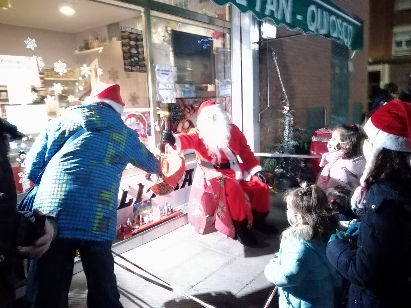 Fotos: Papá Noel no se olvidó de León