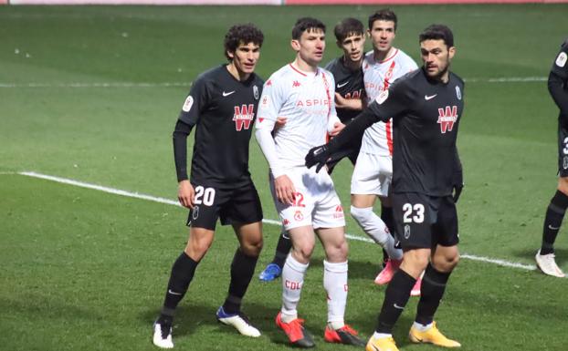 Galería. Ciampichetti debutó disputando todos los minutos ante el Granada.