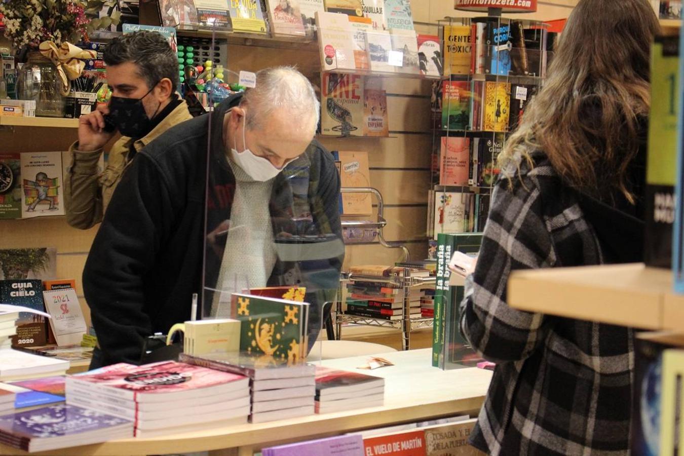 Los libros se consolidan como una de las opciones preferidas para los regalos de Navidad en una campaña «bastante buena dadas las circunstancias»