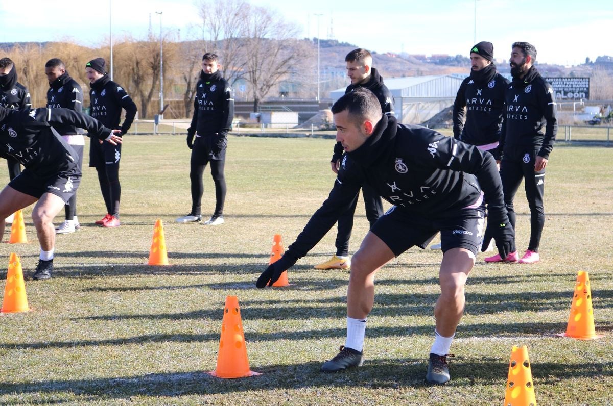 Los jugadores de la cultural durante un entrenamiento.