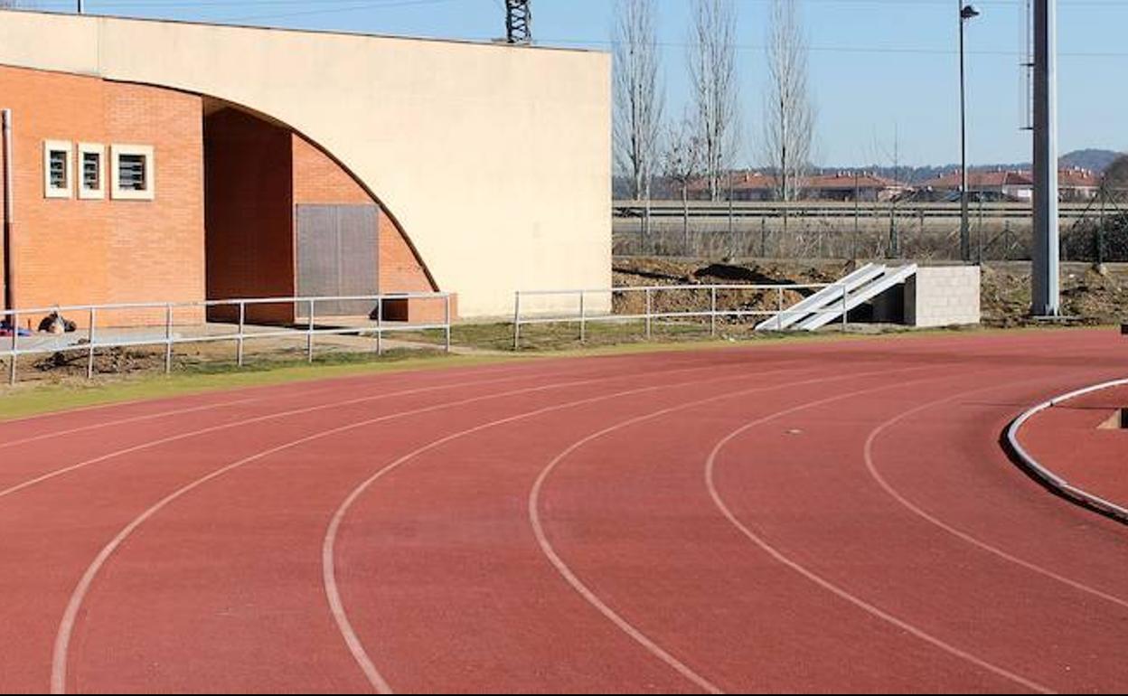 Pistas de atletismo de la Universidad de León.